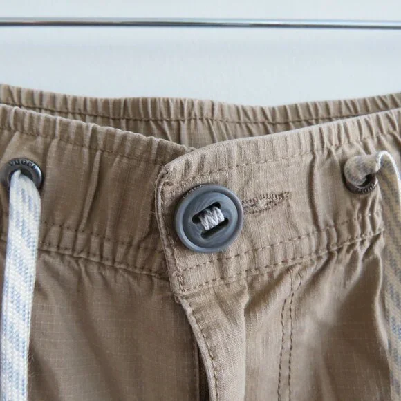VUORI Ripstop DuraTerra™ Shorts in Khaki Tan Travel Outdoor Sport - Size M - Picture 4 of 13
